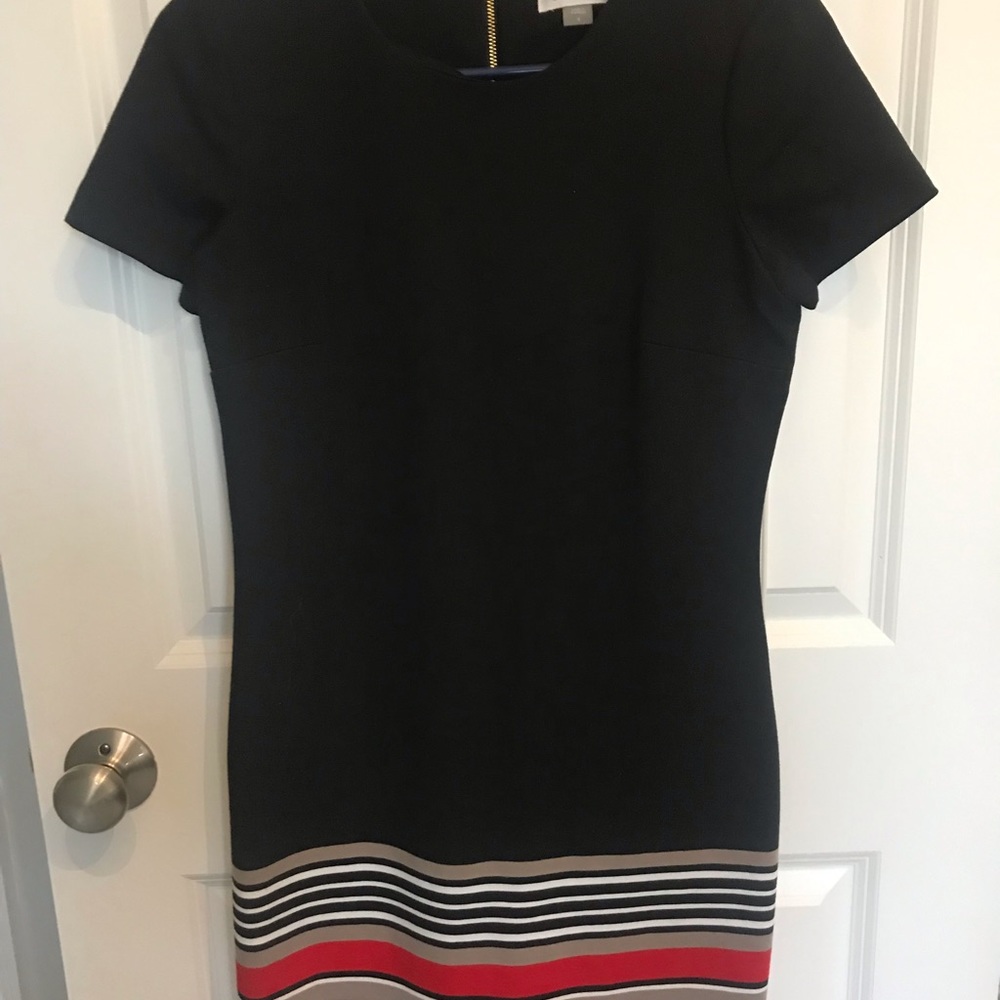 Calvin Klein black with stripes dress size 4 ❤️